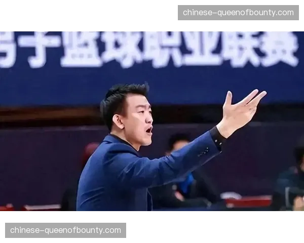 广厦主帅王博怒批防守态度 退防速度与轮转沟通存明显问题